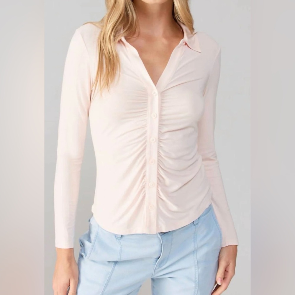 Sanctuary Dreamgirl Button Up Top In Rose Essence